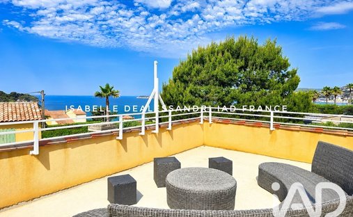 Casa a Beaucours-La Gorguette-La Morvenede, Sanary-sur-Mer, Francia 1