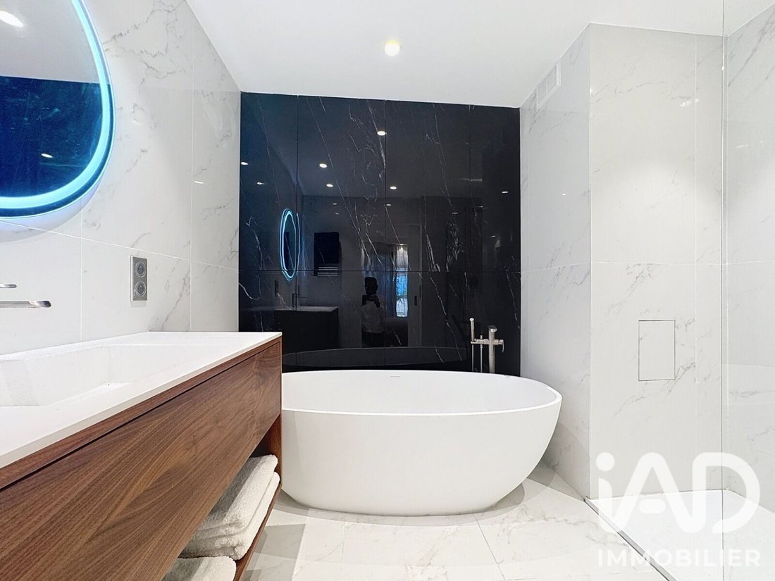 Apartment in Saint Nicolas, Cannes, France 4 - 18338954