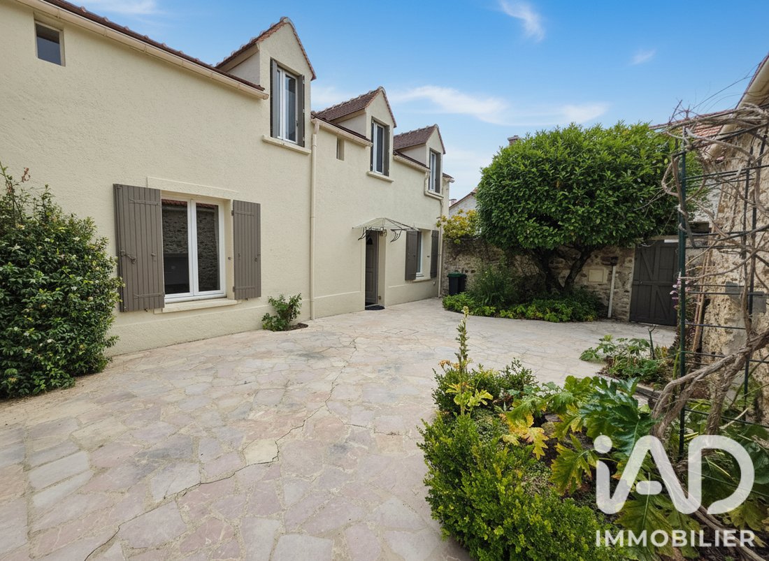 House in Cernay-la-Ville, Ile-de-France, France 3 - 17096388