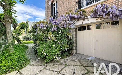 House in Adamville, Saint-Maur-des-Fossés, France 1