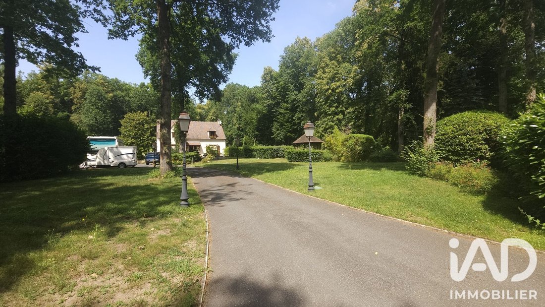 House in Est, Lamorlaye, France 3 - 18295432