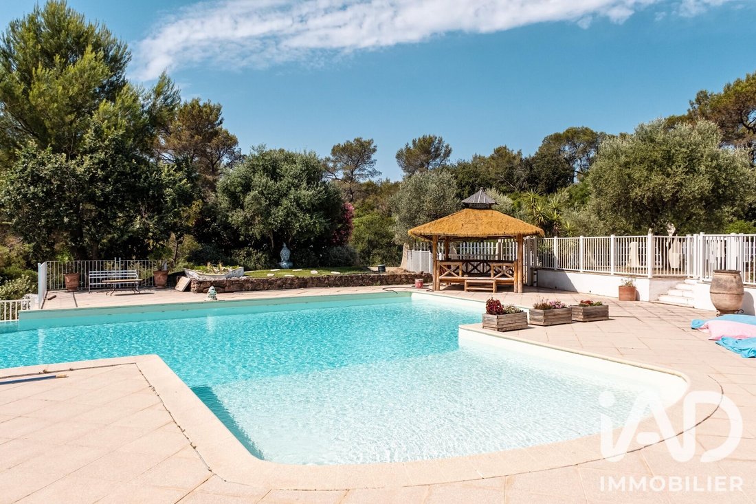 House in Cuers, Provence-Alpes-Côte d'Azur, France 4 - 18338944