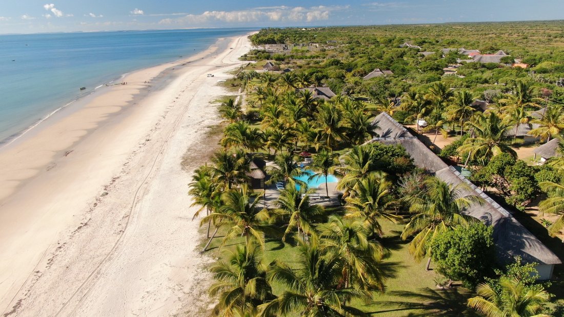 Inhassoro, Inhambane Province, Mozambique 4 - 18004201