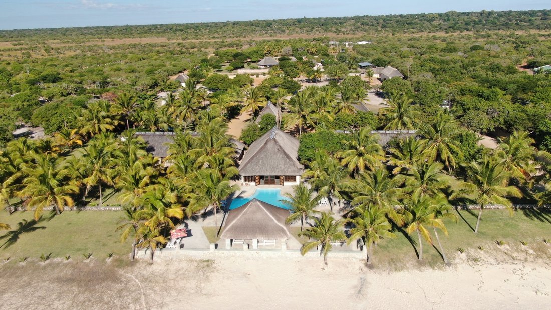 Inhassoro, Inhambane Province, Mozambique 1 - 18004201