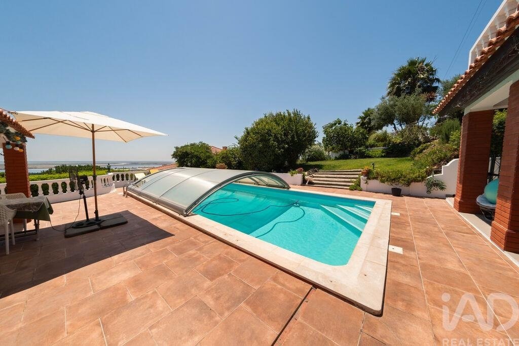 Townhouse in Alverca do Ribatejo, Lisbon, Portugal 2 - 18334345