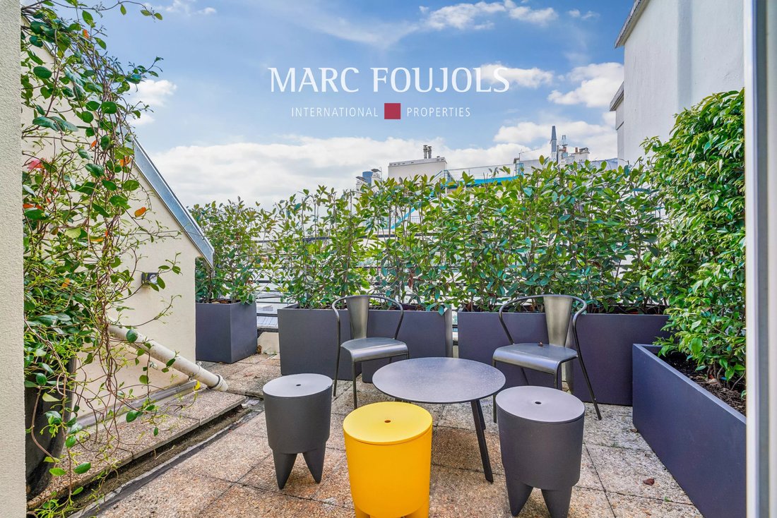 Apartment in Saint Philippe du Roule, Paris 8e Arrondissement, Paris 2 - 18334230