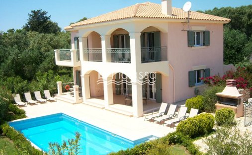 Villa in Argostoli, Peloponnese, Western Greece and the Ionian, Greece 1