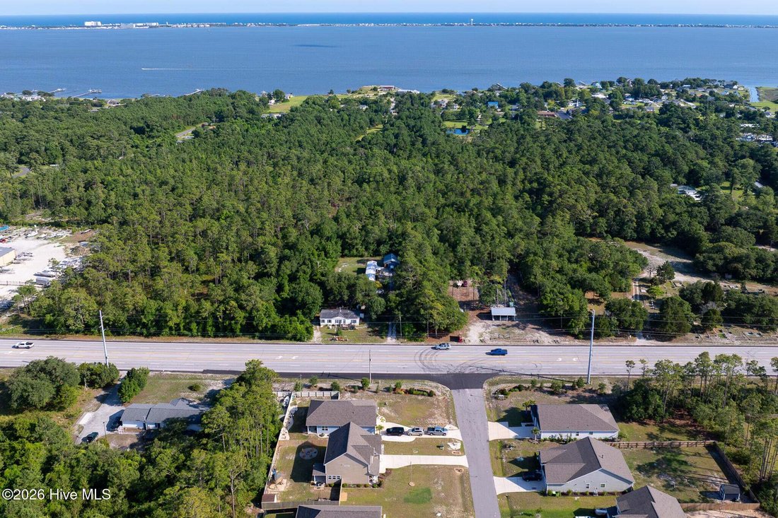 House in Newport, North Carolina, United States 5 - 18334280