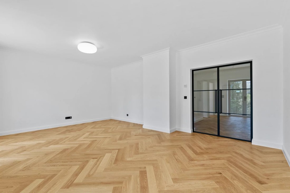 Apartment in Strassen, Luxembourg District, Luxembourg 4 - 18334256