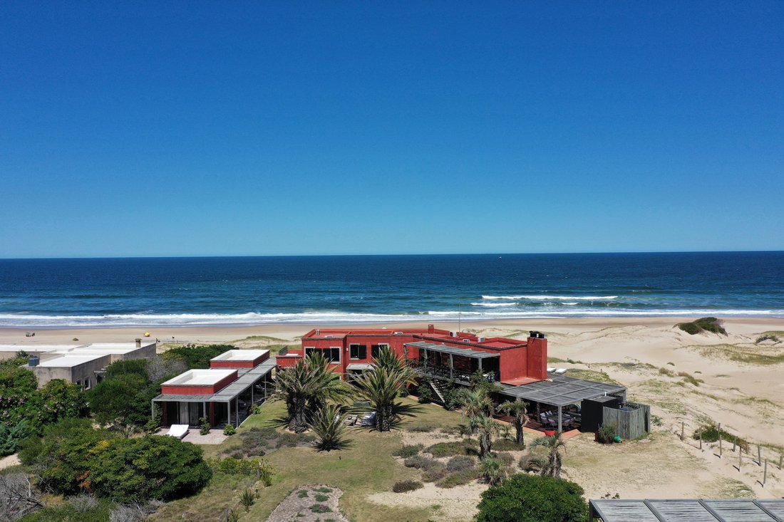 House in La Aguada y Costa Azul, Rocha Department, Uruguay 1 - 18334496