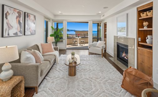 Condo in Kirkland, Washington, United States 1