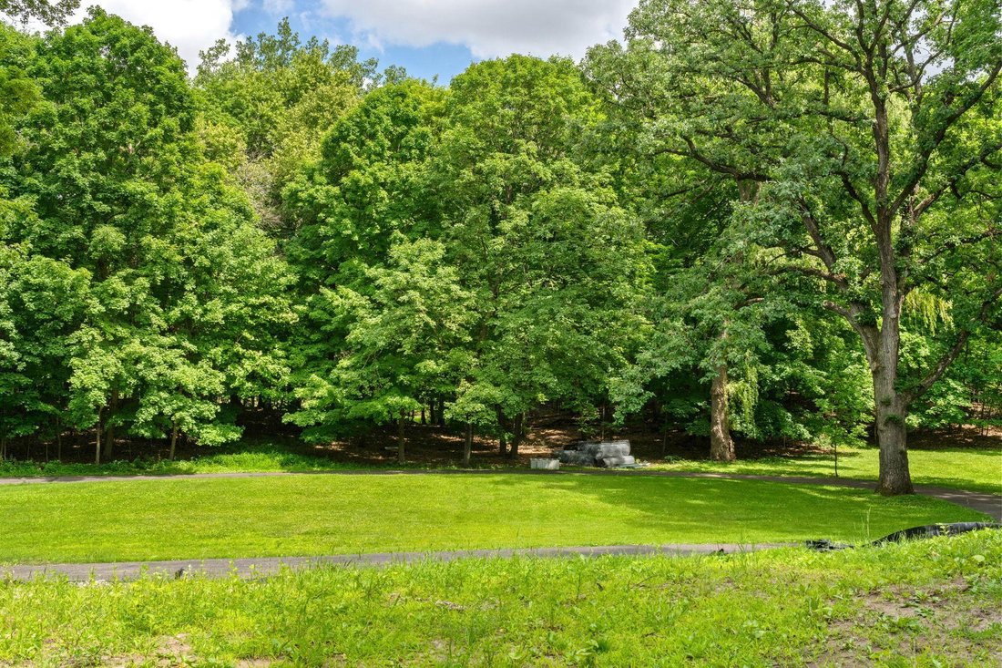 Land in Wayzata, Minnesota, United States 4 - 18334482