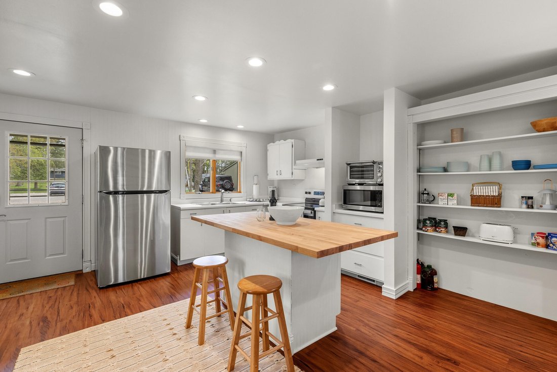 House in West Bend, Wisconsin, United States 4 - 18334478