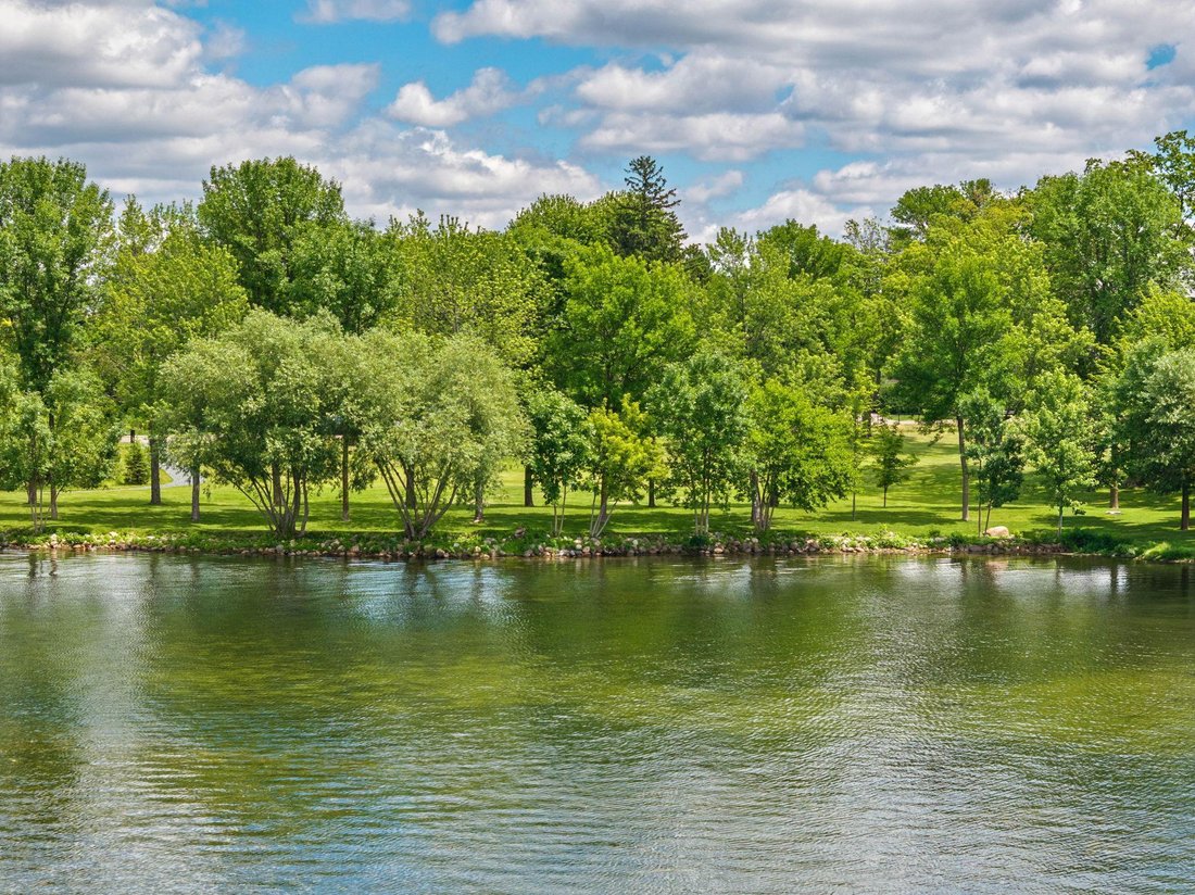 Land in Wayzata, Minnesota, United States 3 - 18334484