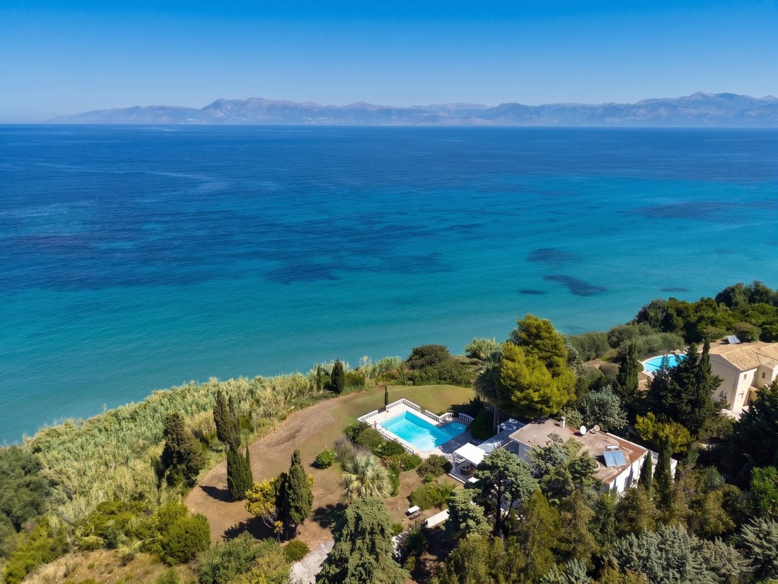 Casa a Northern Corfu, Peloponnese, Western Greece and the Ionian, Grecia 1 - 16103646