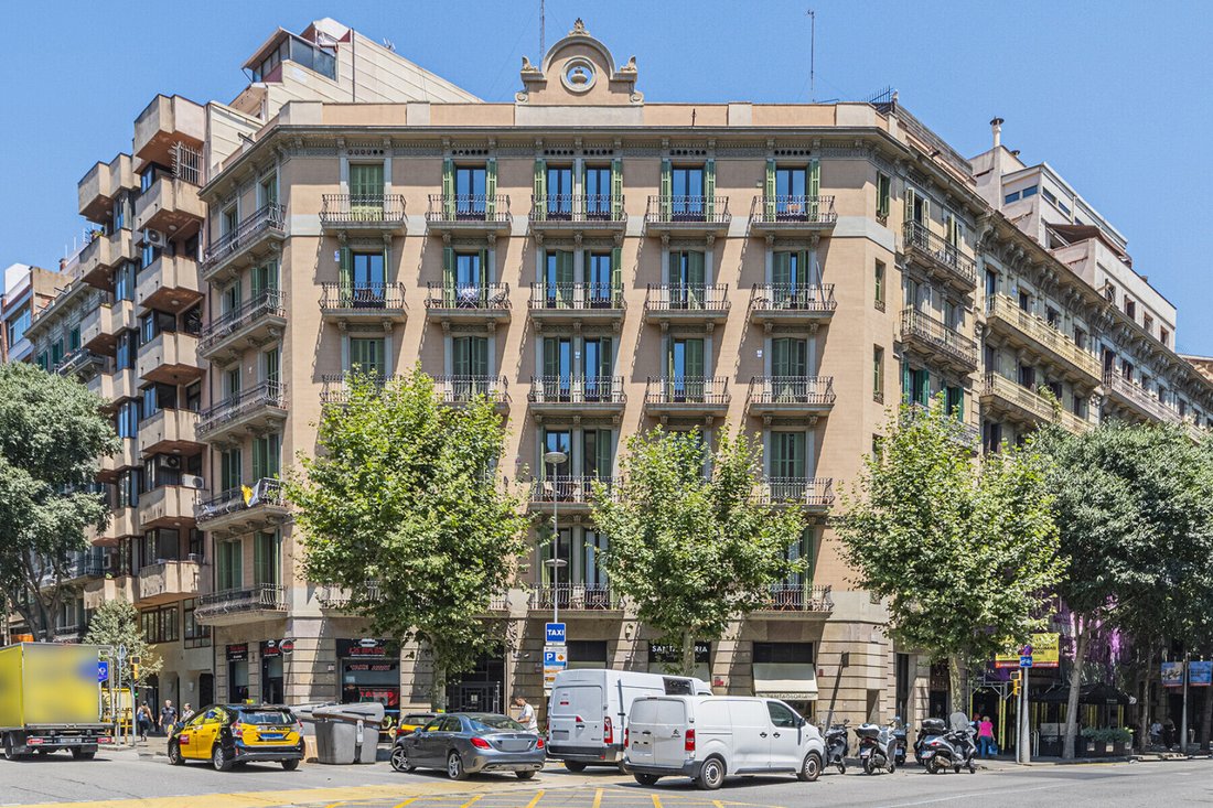 Apartment in Eixample, Barcelona, Spain 3 - 18334470