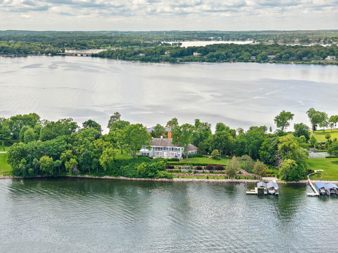 House in Wayzata, Minnesota, United States 1 - 18334483