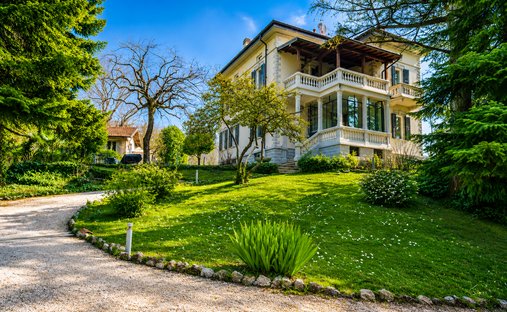 Villa a Gemonio, Lombardia, Italia 1