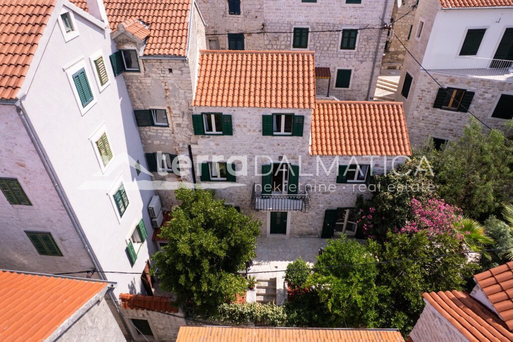 House in Gradska cetvrt Varos, Sibenik, Sibenik-Knin County 4 - 18334591