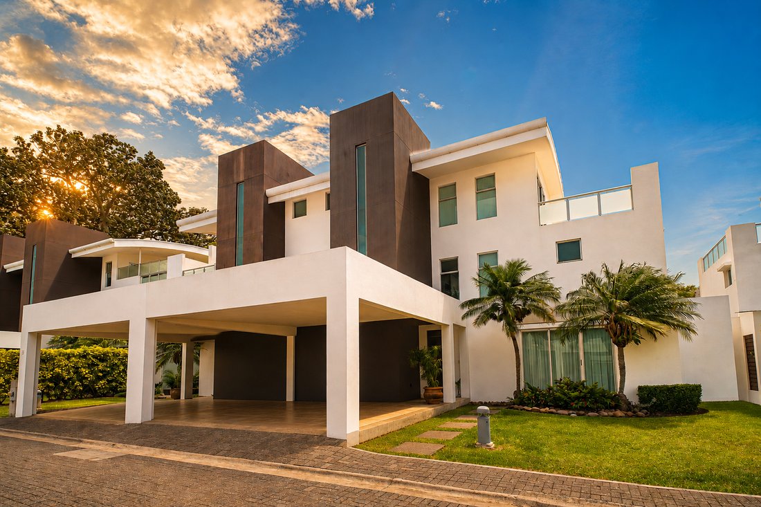 House in Santa Ana, San José Province, Costa Rica 1 - 18334659