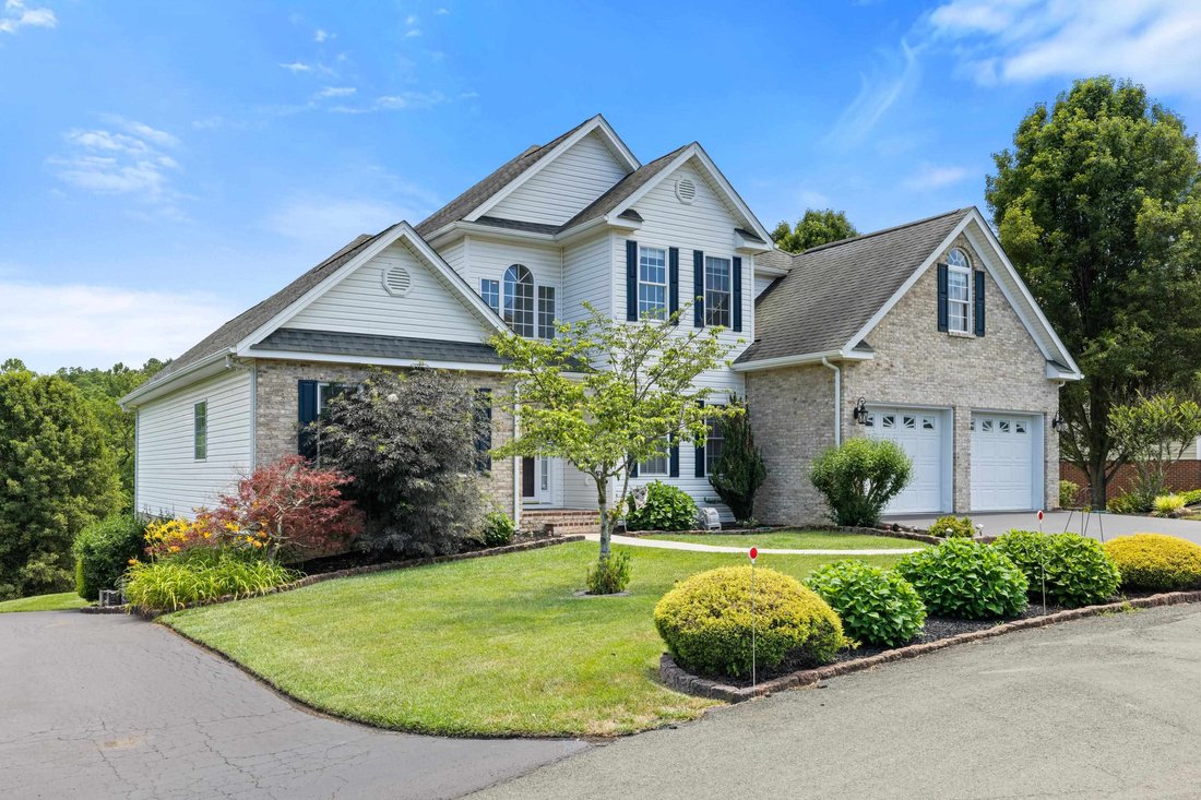 House in Fishersville, Virginia, United States 3 - 18334870
