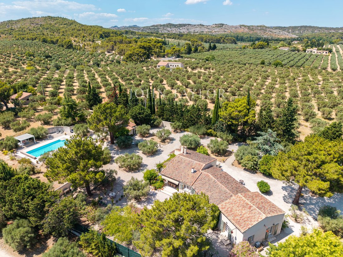 House in Mouriès, Provence-Alpes-Côte d'Azur, France 3 - 18336984