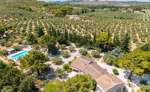 Haus in Mouriès, Provence-Alpes-Côte d'Azur, Frankreich 1