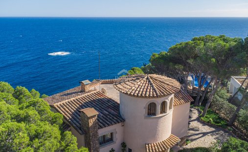 Villa in Tamariu, Palafrugell, Spain 1