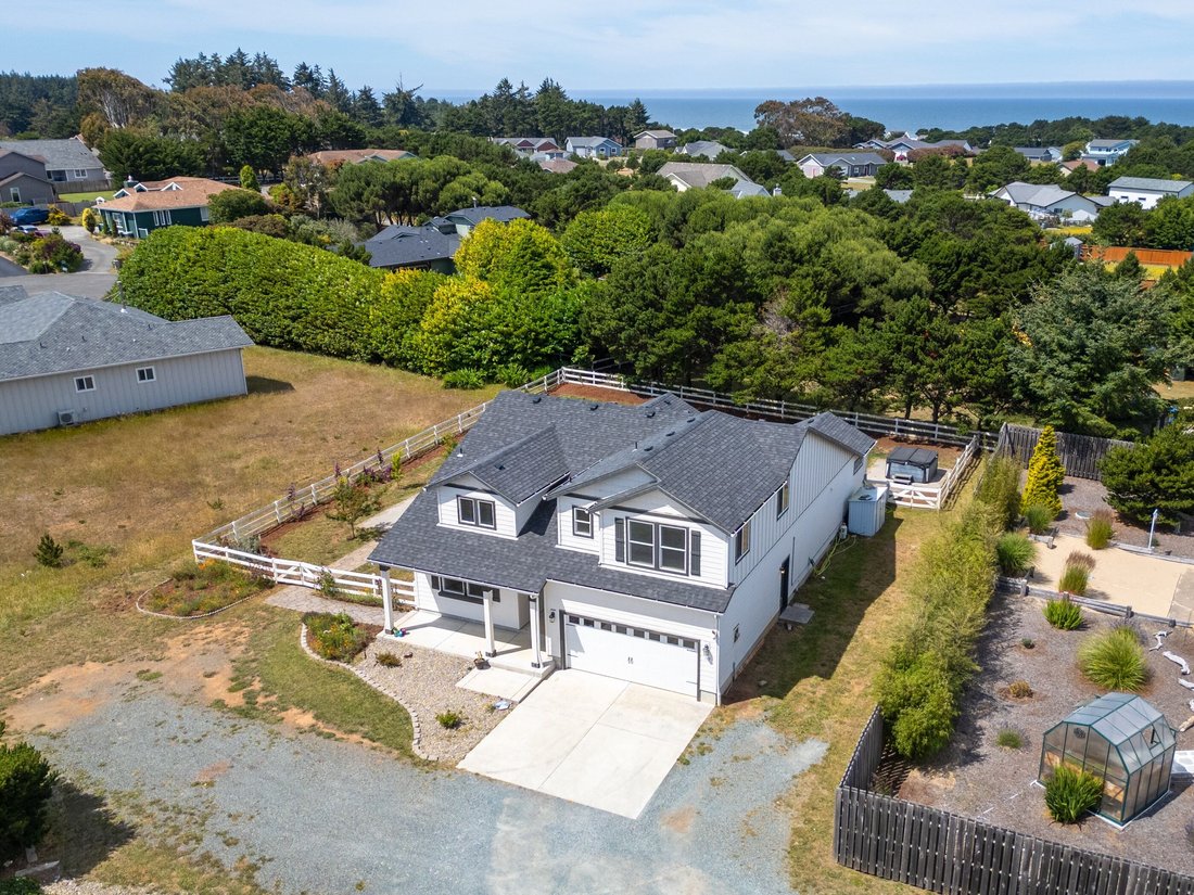 House in Bandon, Oregon, United States 3 - 18338965