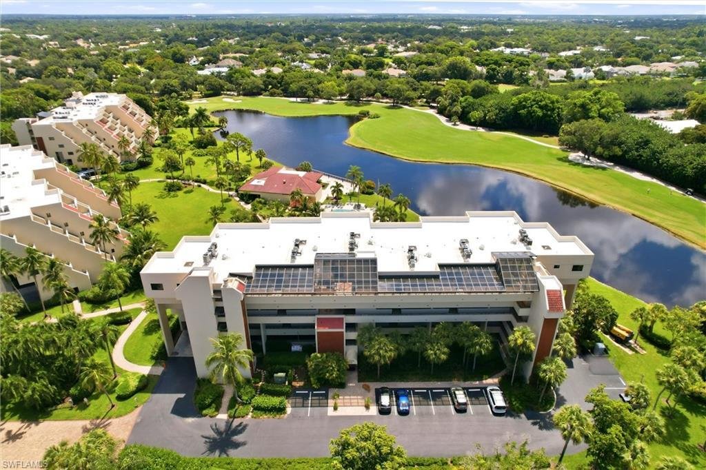Condo in Naples, Florida, United States 1 - 18335035
