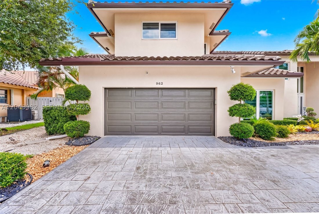 House in Davie, Florida, United States 4 - 18340188