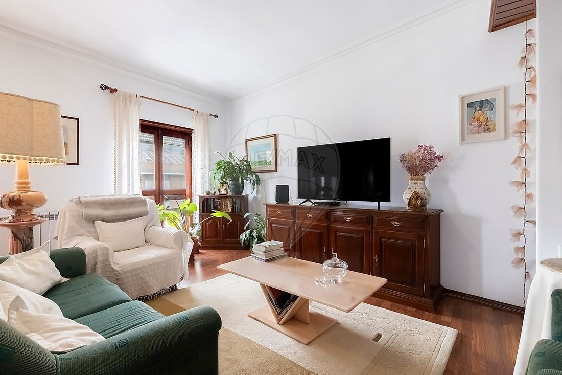 Apartment in Santa Maria, Sao Pedro e Matacaes, Lisbon, Portugal 3 - 18335360