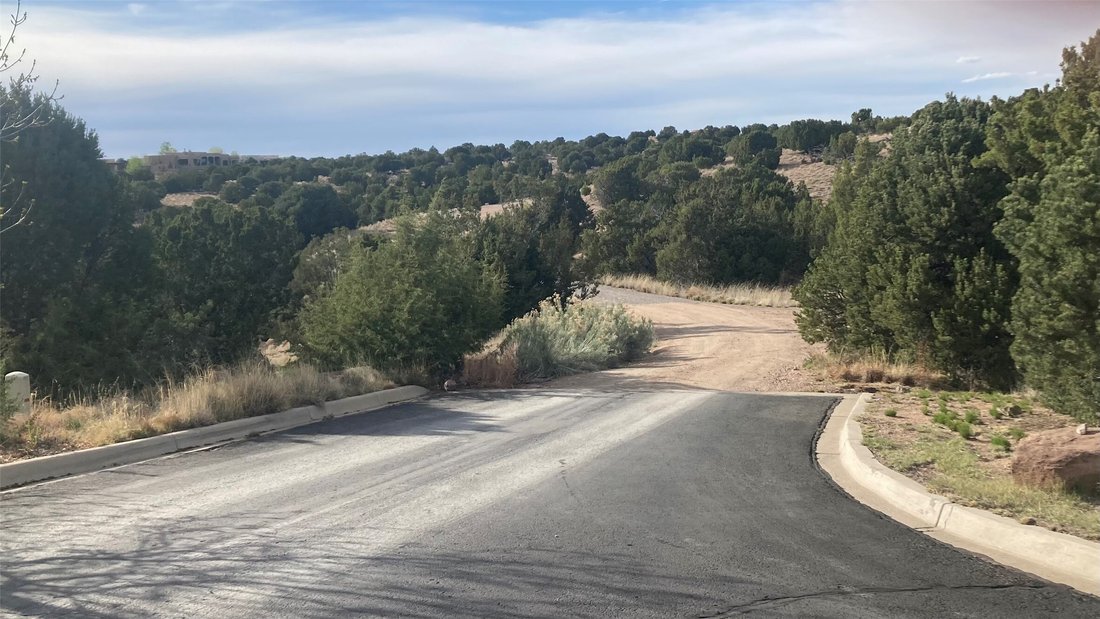Land in Santa Fe, New Mexico, United States 1 - 17849042