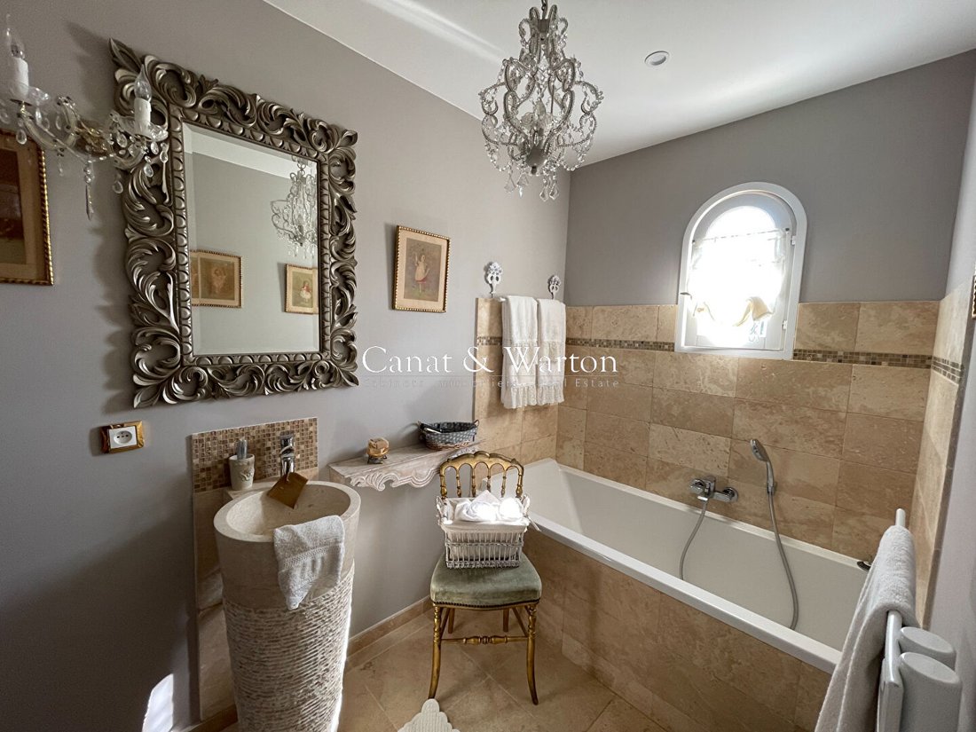 Villa à Le Dramont-Agay-Anthéor-Le Trayas, Saint-Raphaël, France 5 - 18337724