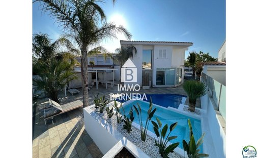 Casa en Ampuriabrava, Cataluña, España 1