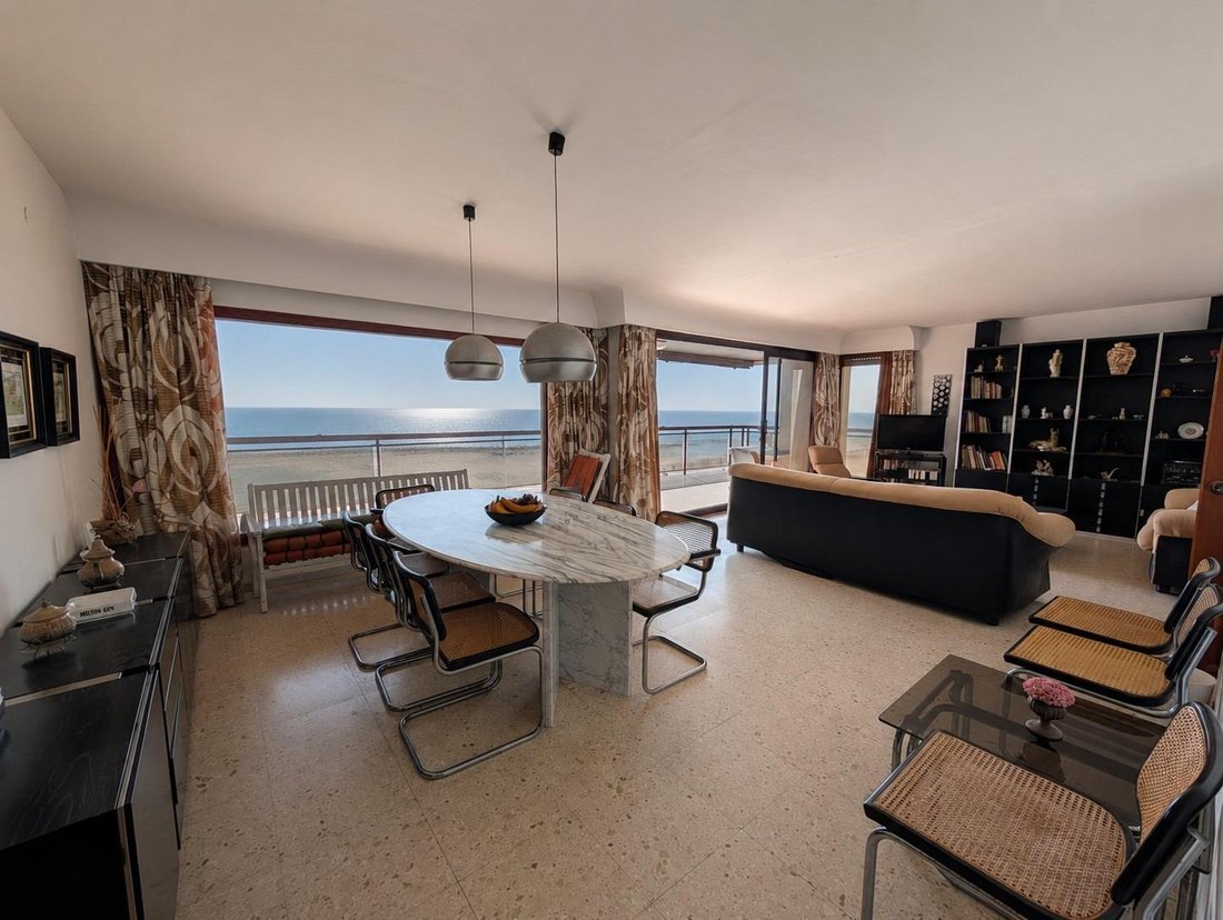Apartment in Gandia, Valencian Community, Spain 2 - 18339874