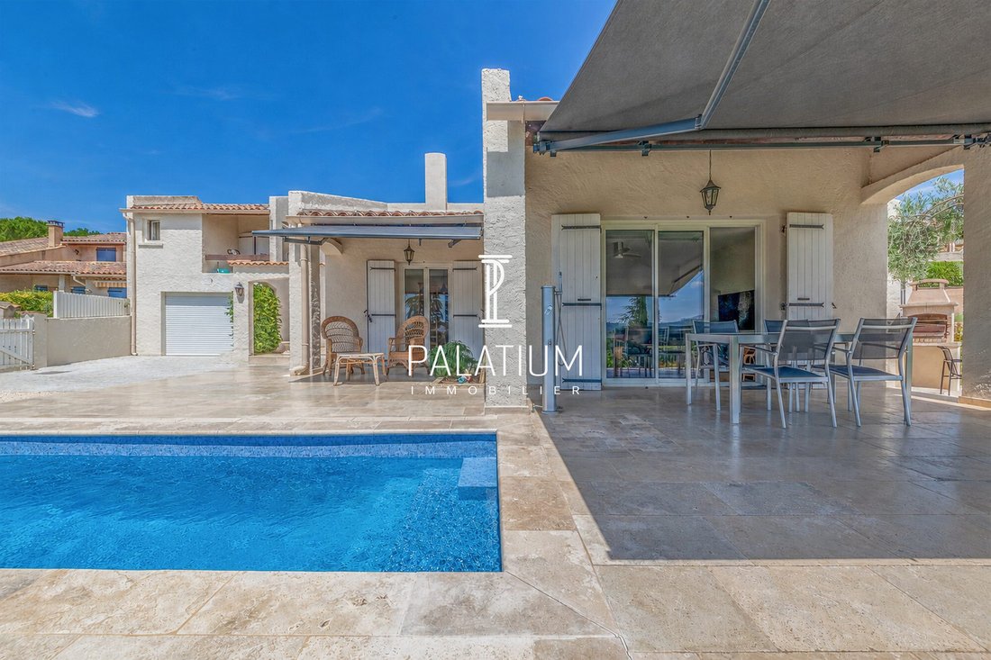 Villa in Greoux-les-Bains, Provence-Alpes-Côte d'Azur, France 2 - 18341943