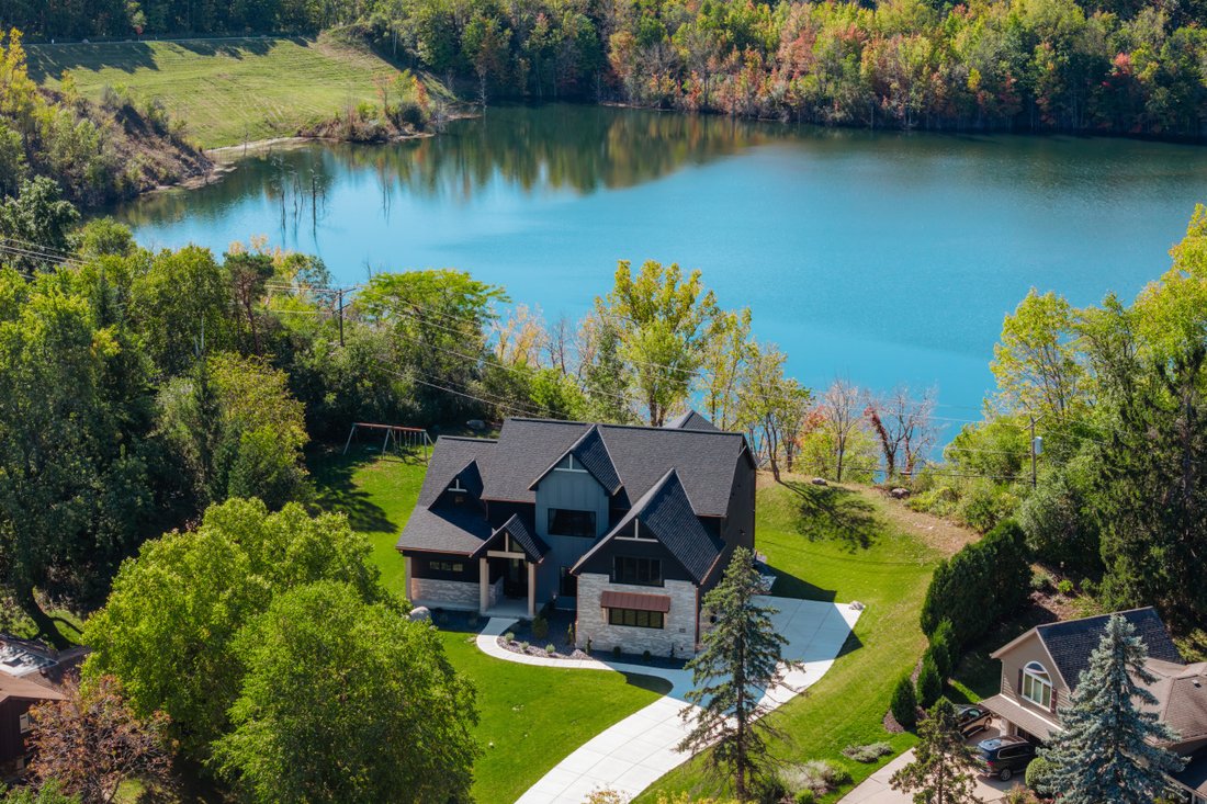 House in Brookfield, Wisconsin, United States 3 - 18341779
