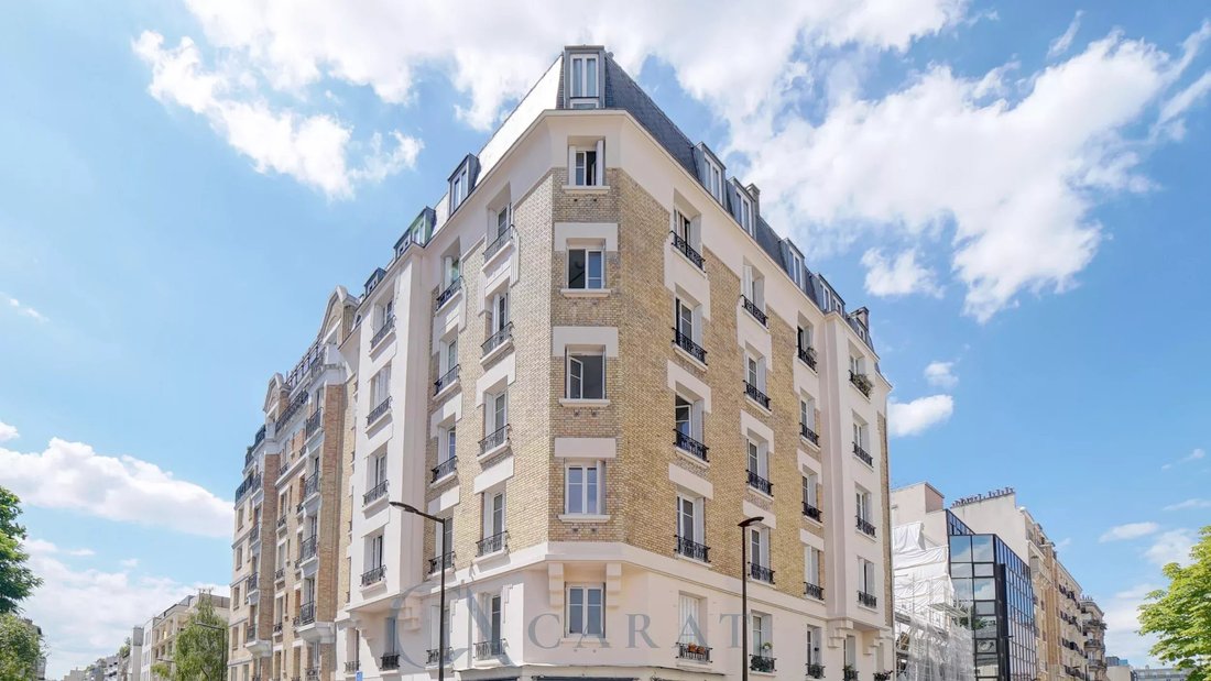 Apartment in Reine-Mairie, Boulogne-Billancourt, France 4 - 18337520