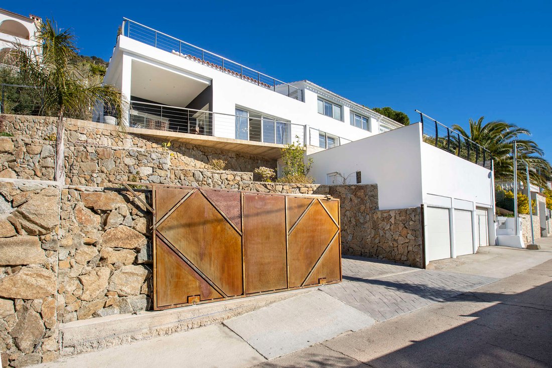 House in Roses, Catalonia, Spain 1 - 18336757