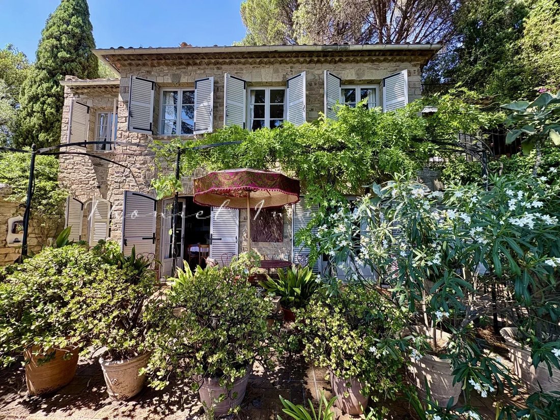 House in Grimaud, Provence-Alpes-Côte d'Azur, France 2 - 18337549