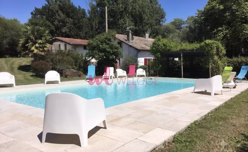 House in Orist, Nouvelle-Aquitaine, France 1