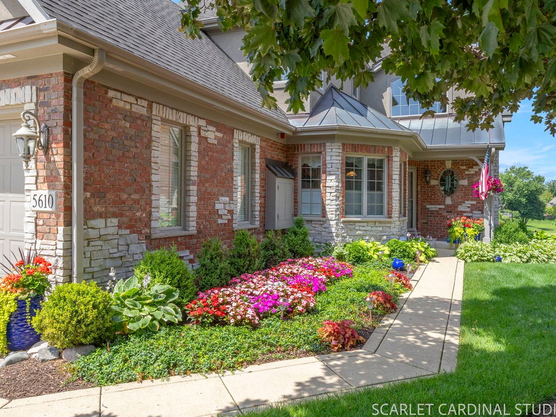 Condo in Downers Grove, Illinois, United States 1 - 18340835