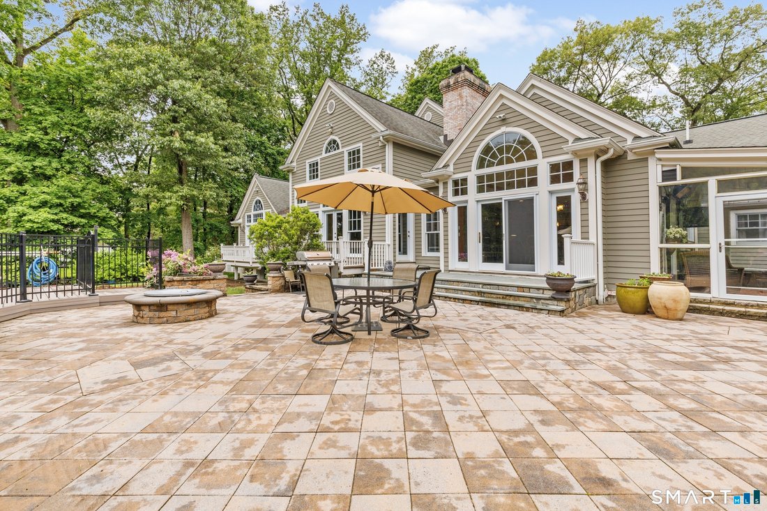 House in Stamford, Connecticut, United States 2 - 18342257