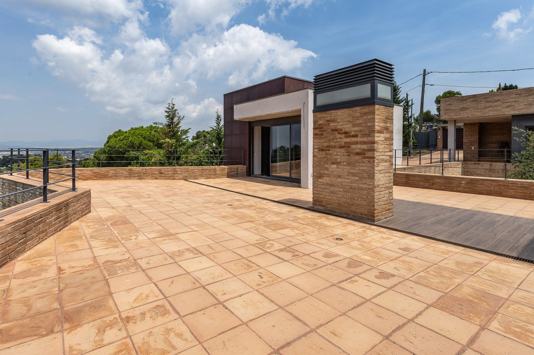 House in Sant Cugat del Valles, Catalonia, Spain 5 - 18340743
