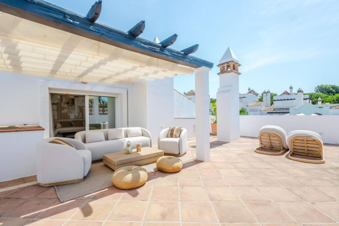 Apartment in Marbella, Andalusia, Spain 3 - 18091487