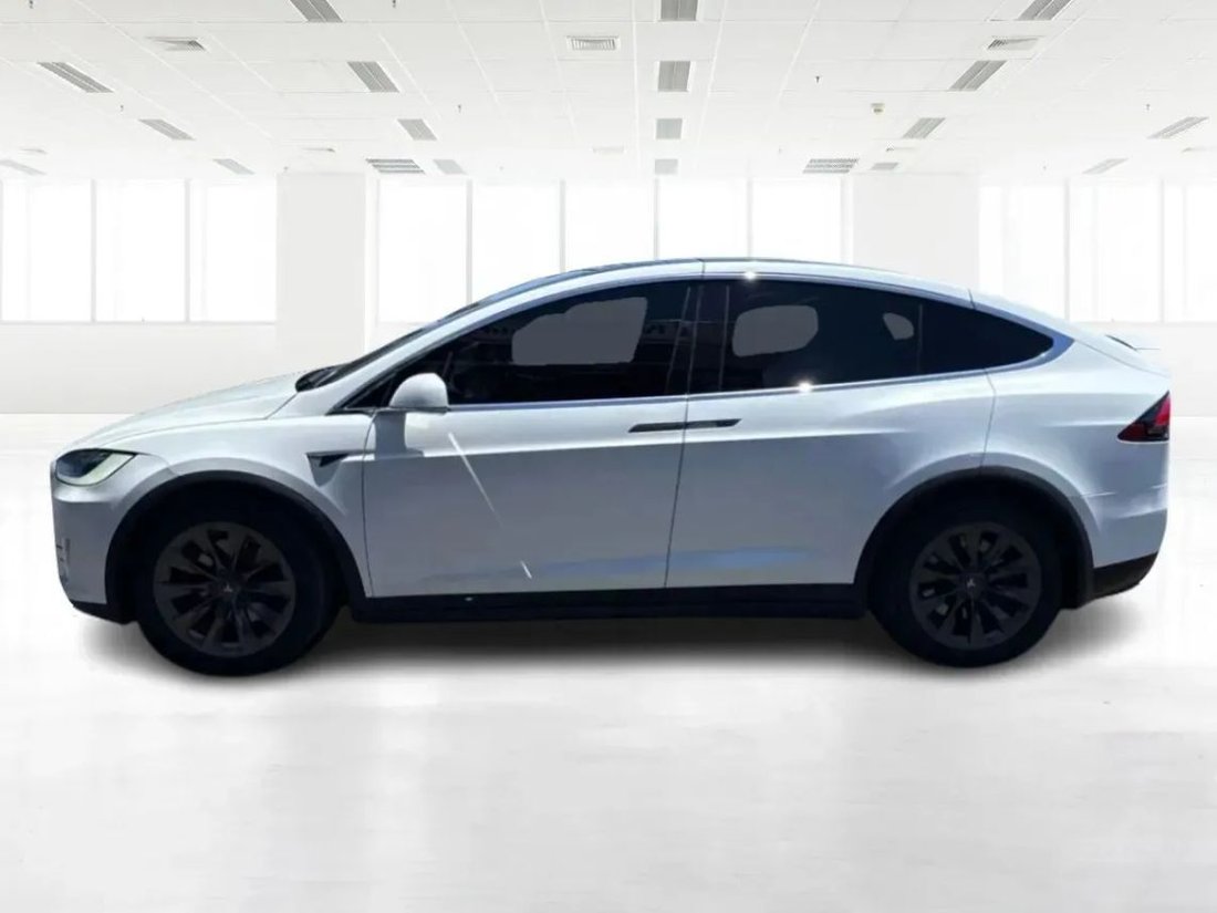 Suv in Fremont, CA, United States 4 - 18337787