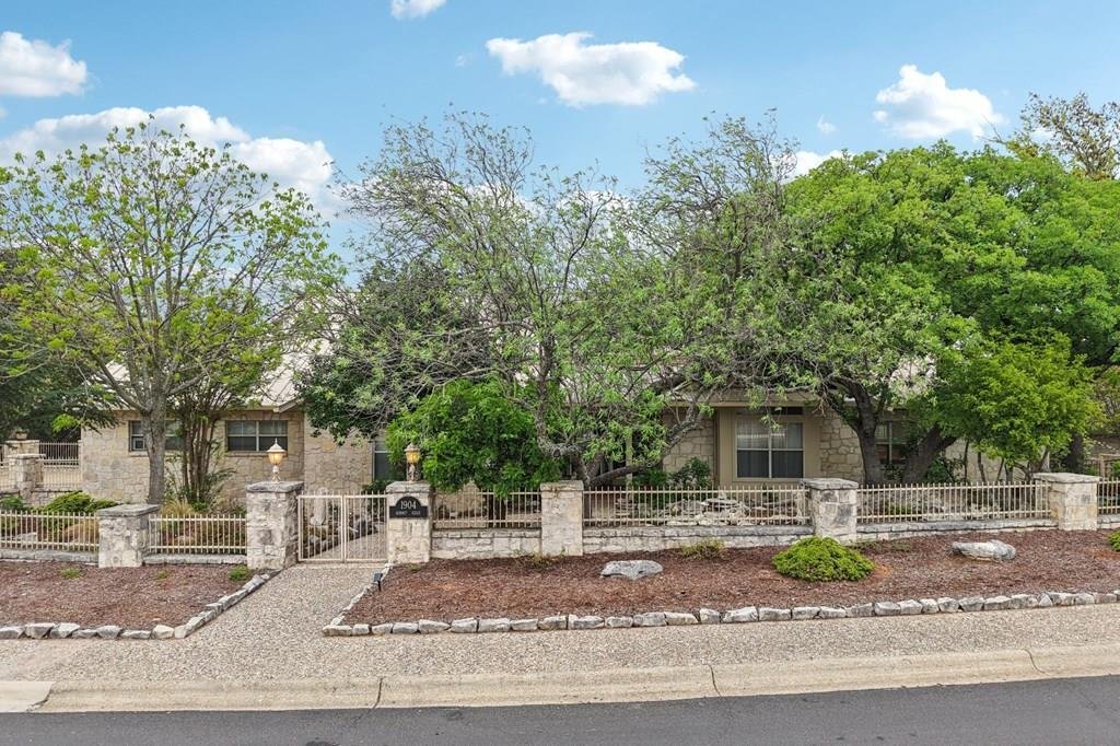 House in Kerrville, Texas, United States 1 - 18334878