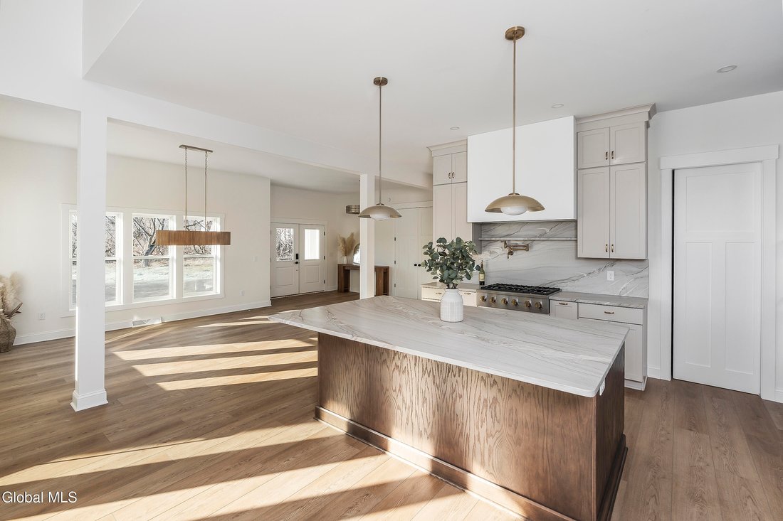 House in Niskayuna, New York, United States 5 - 18339443