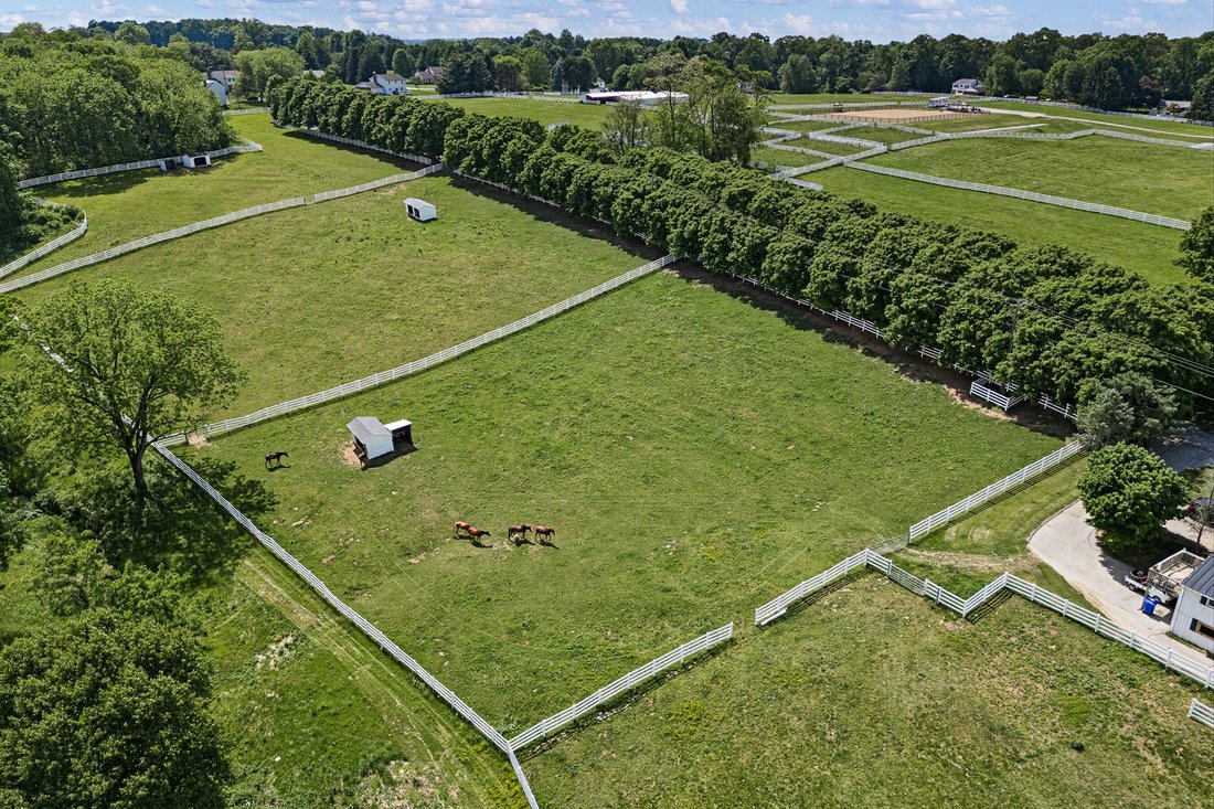 Farm Ranch in New Freedom, Pennsylvania, United States 4 - 18342167